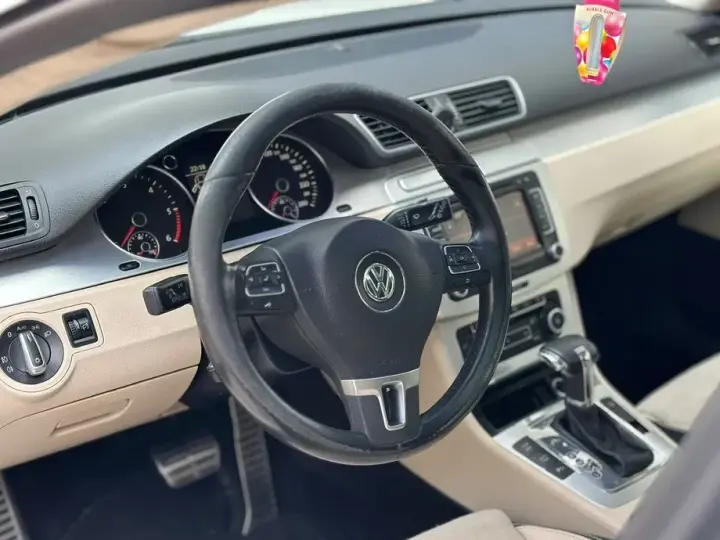 Volkswagen Passat CC