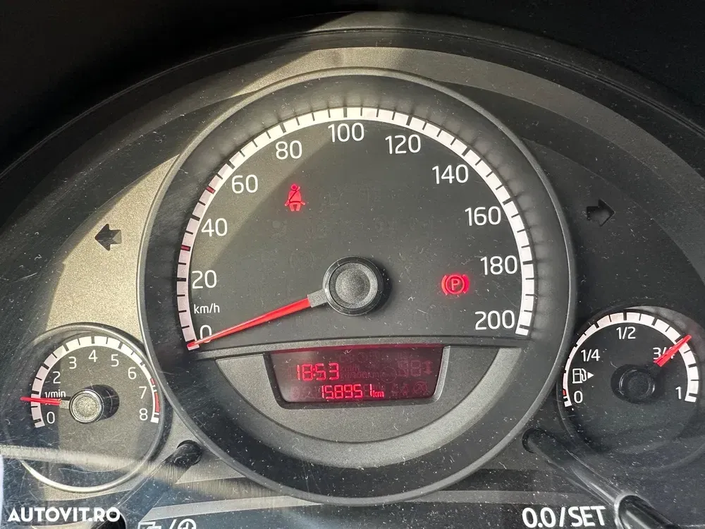 Volkswagen up! 1.0 Take — imagine 6