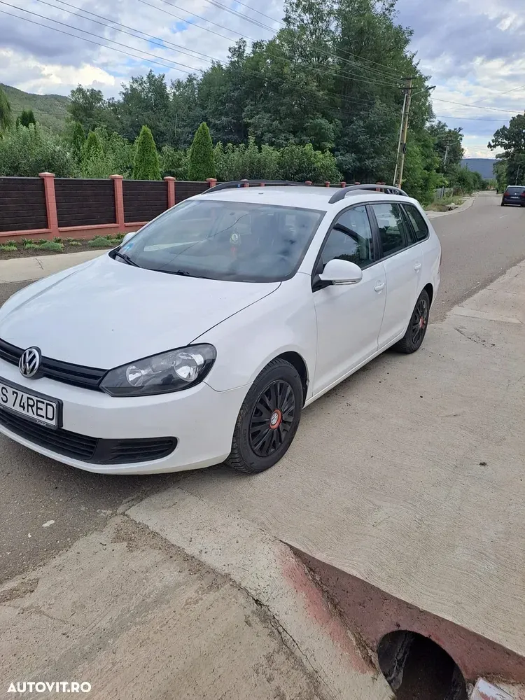 Volkswagen Golf VI 1.6 TDI DPF Trendline — imagine 4