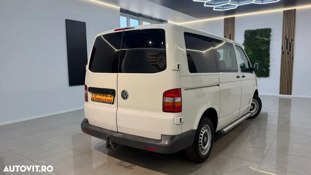 Volkswagen Transporter T5 Standard — imagine 4