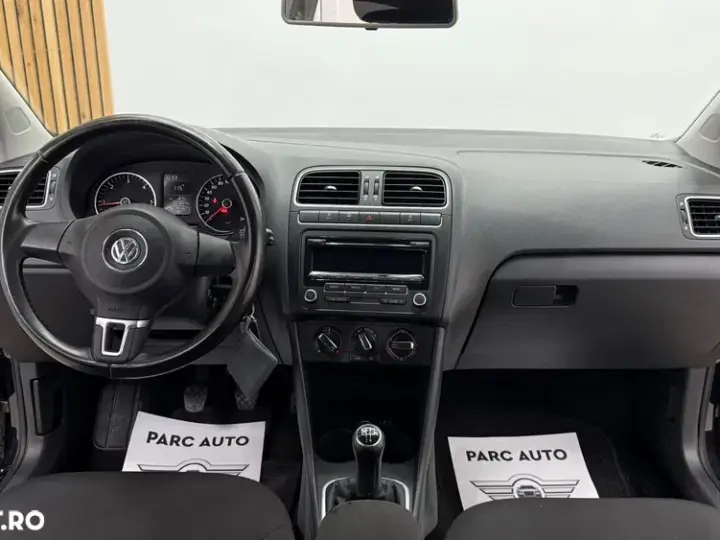 Volkswagen Polo V