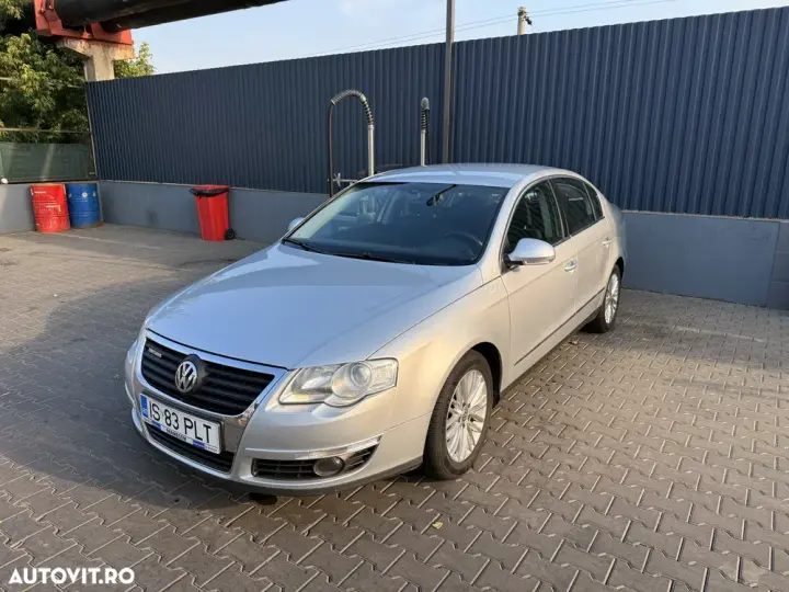 Volkswagen Passat B6 2.0TDI Comfortline DPF Bluemotion Technology
