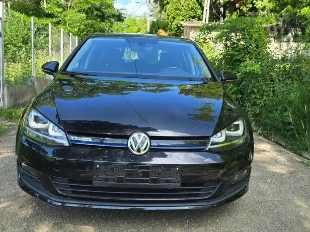 Volkswagen Golf VII