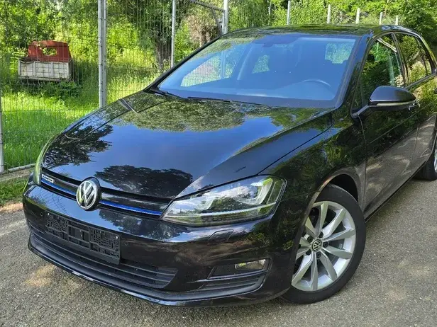 Volkswagen Golf VII