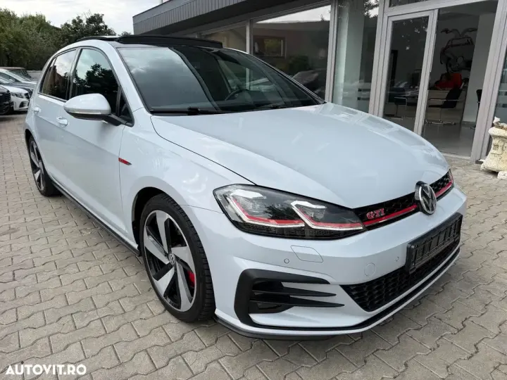 Volkswagen Golf VII 2.0 TSI BMT DSG GTI Performance