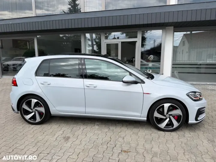 Volkswagen Golf VII 2.0 TSI BMT DSG GTI Performance