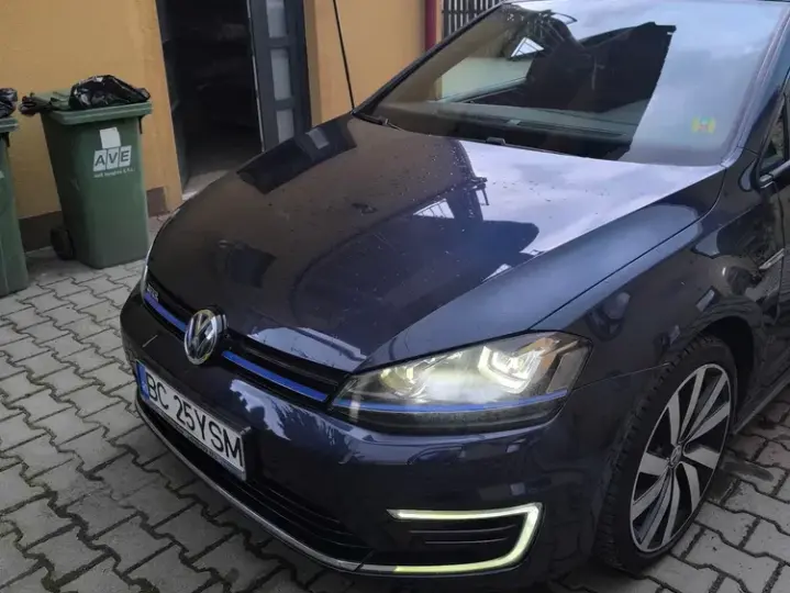Volkswagen Golf VII