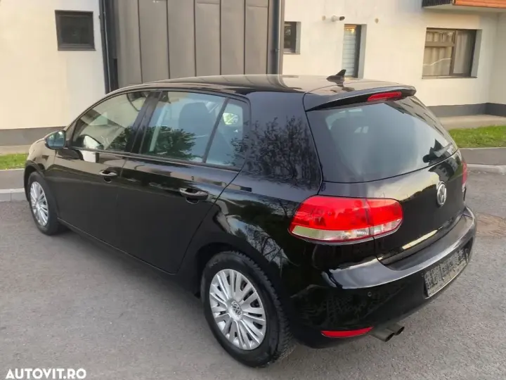 Volkswagen Golf VI 2.0 TDI DPF Highline
