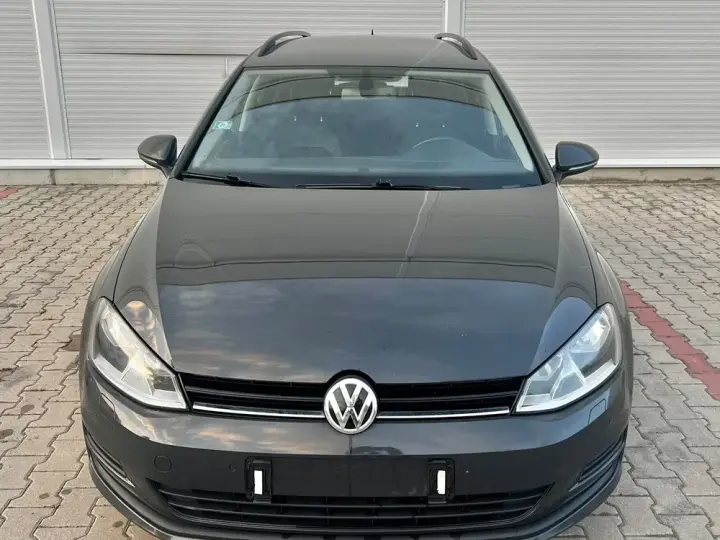 Volkswagen Golf VII 2.0 TDI DSG Comfortline