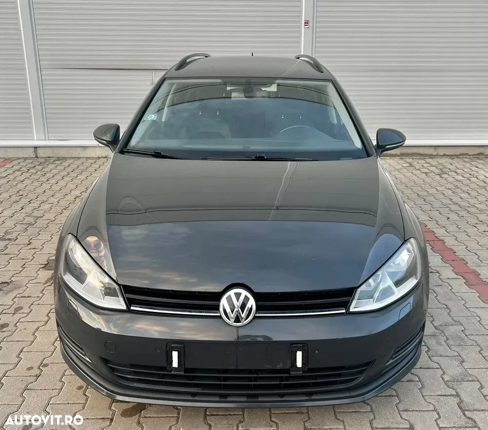 Volkswagen Golf VII 2.0 TDI DSG Comfortline — imagine 2