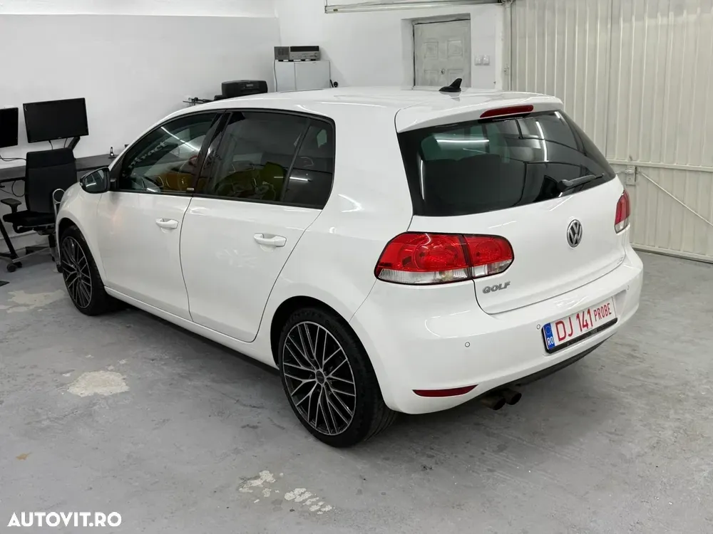 Volkswagen Golf 2.0 TDI DPF DSG Style — imagine 2