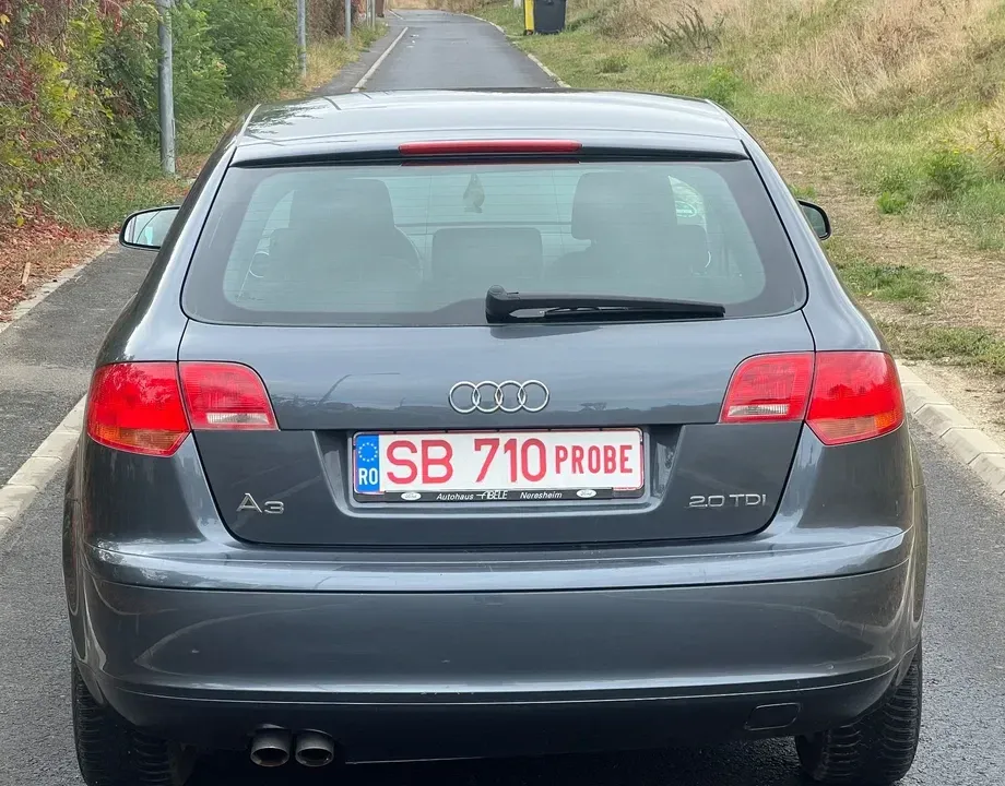 Audi A3 3-portiere 2.0 TDI DPF Ambiente — imagine 6