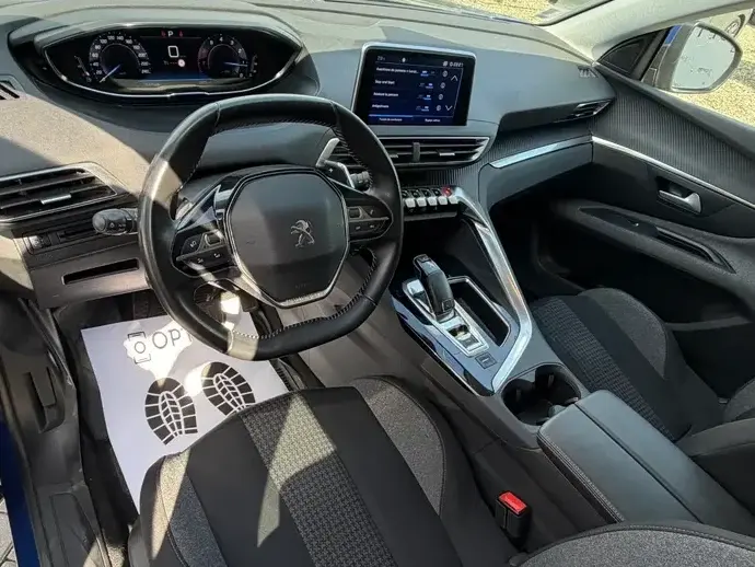 Peugeot 3008 II