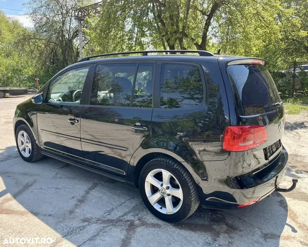 Volkswagen Touran I 1.6 TDI DPF DSG Life — imagine 5