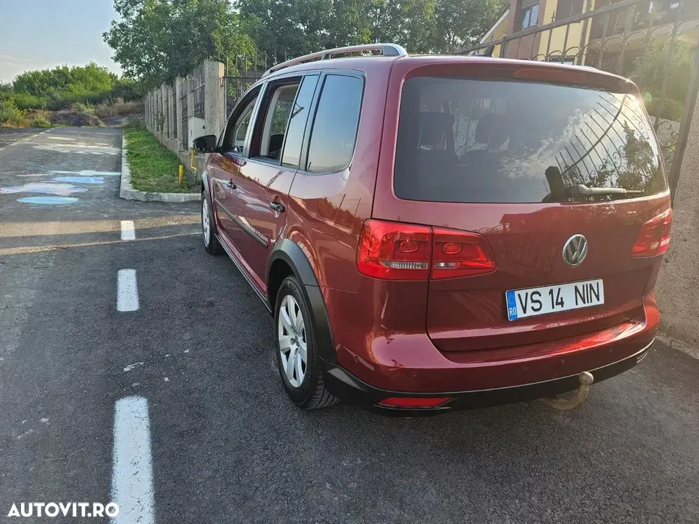 Volkswagen Touran I 2.0 TDI DSG Highline — imagine 3