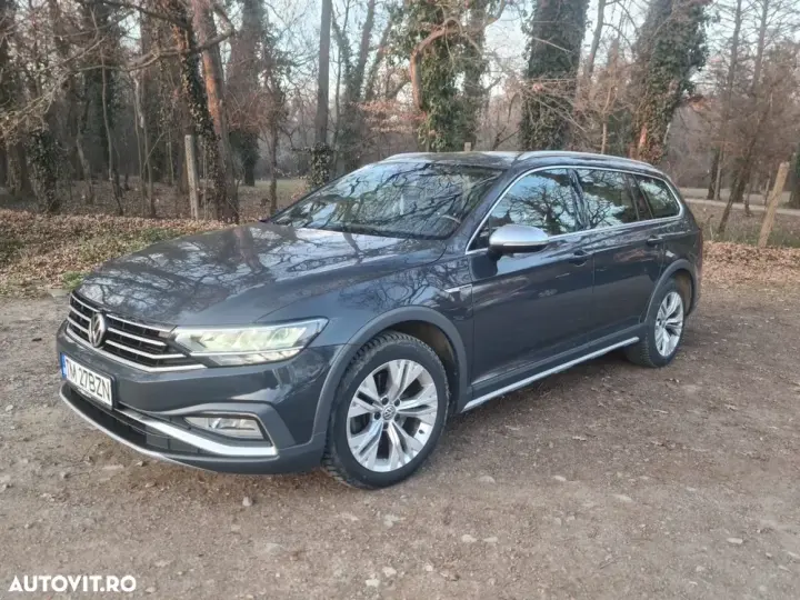 Volkswagen Passat Alltrack B8 2.0 TDI DSG 4Motion Comfortline
