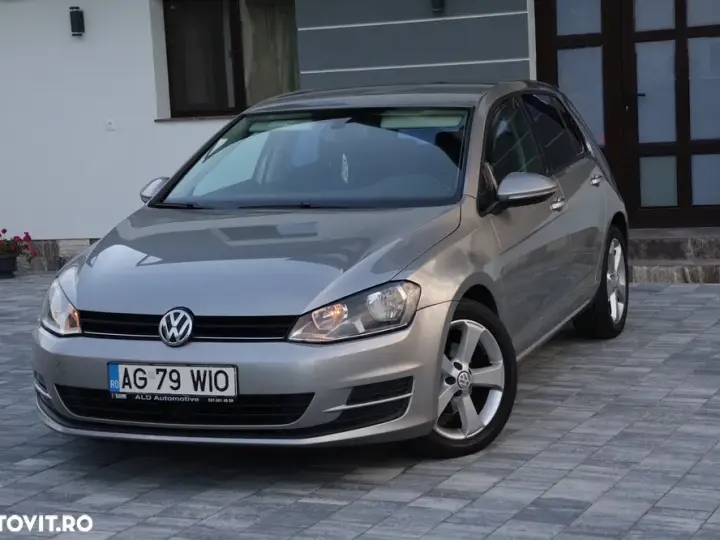 Volkswagen Golf VII
