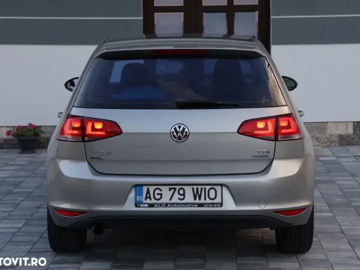 Volkswagen Golf VII