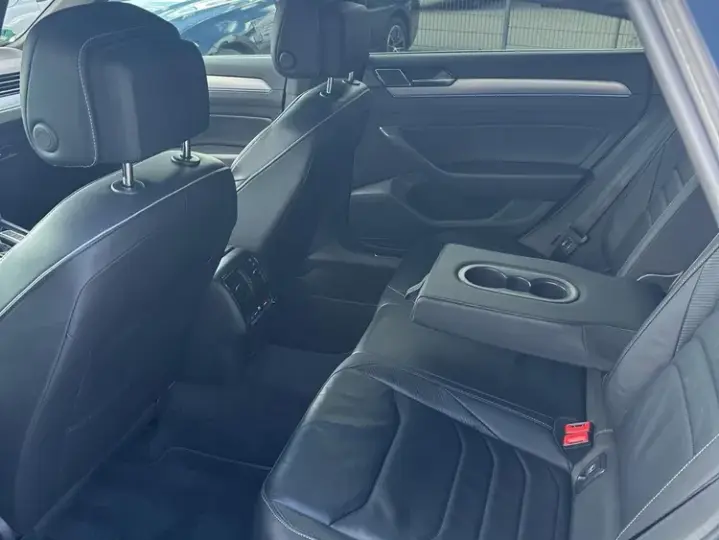 Volkswagen Arteon 2.0 TDI DSG R-Line