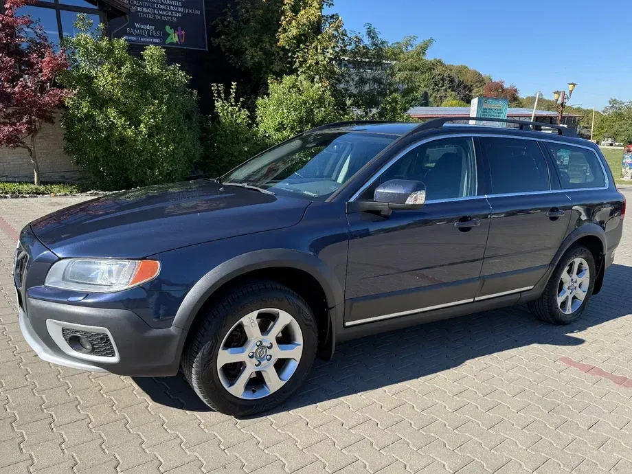Volvo XC 70 — imagine 3