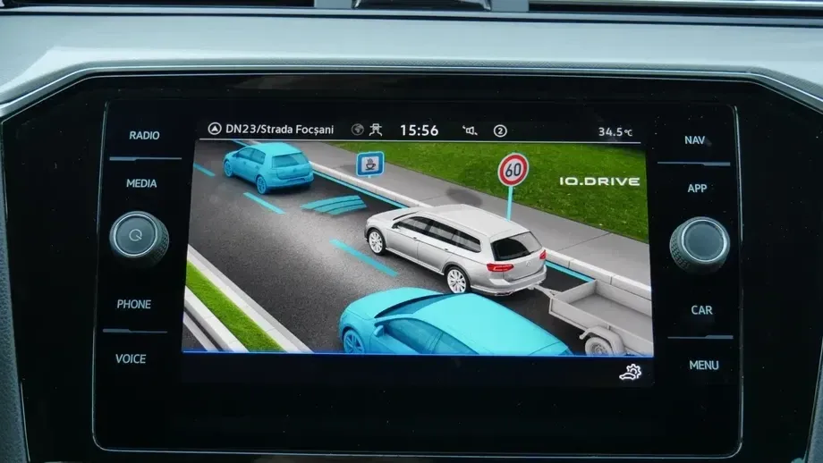 Volkswagen Passat 2.0 TDI SCR DSG Business — imagine 4