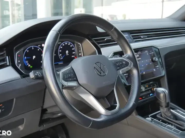 Volkswagen Passat 2.0 TDI SCR DSG Business