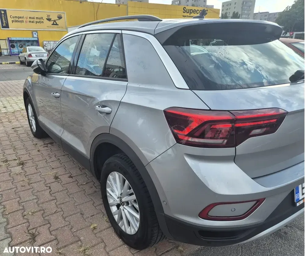 Volkswagen T-Roc 1.5 TSI Life — imagine 2