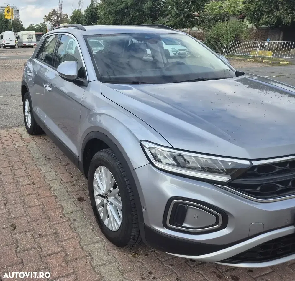 Volkswagen T-Roc 1.5 TSI Life — imagine 6