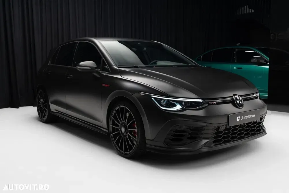 Volkswagen Golf — imagine 3