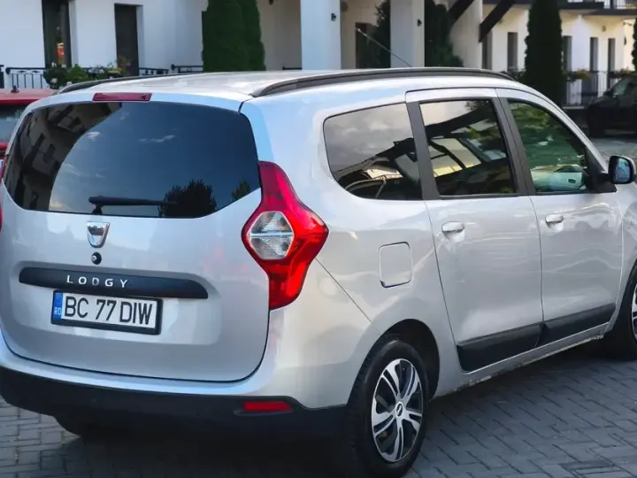 Dacia Lodgy