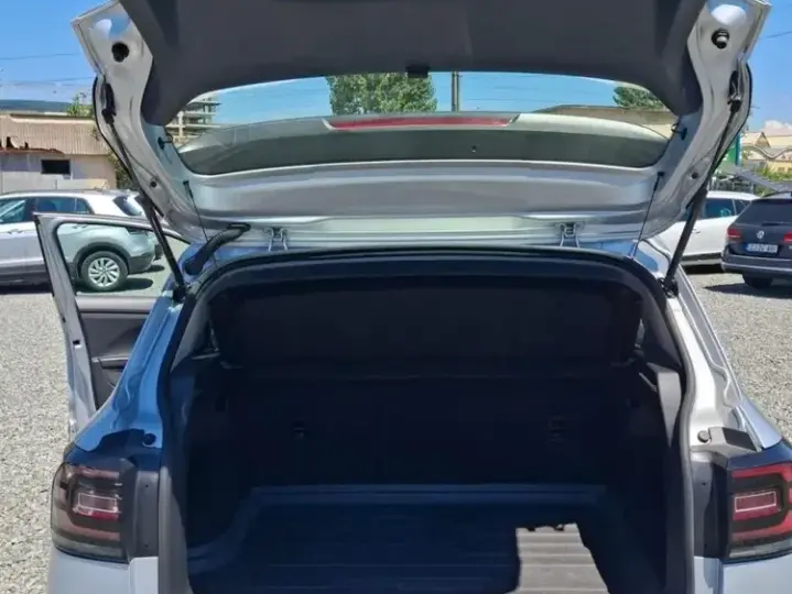 Volkswagen T-Cross 1.0 TSI Life