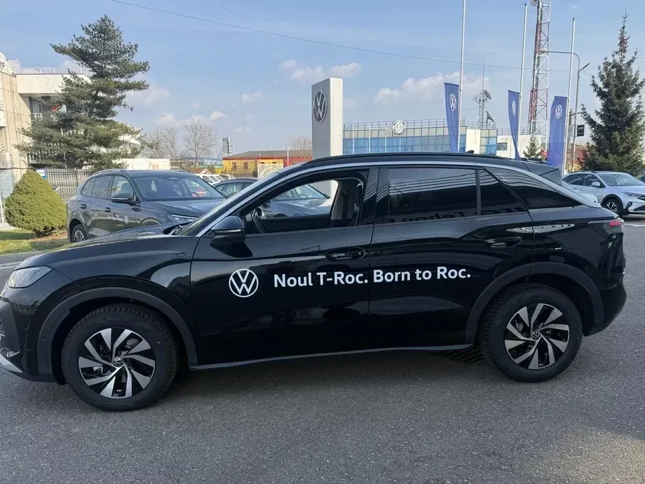 Volkswagen T-Roc 1.5 eTSI 115 CP DSG MHEV Life — imagine 4