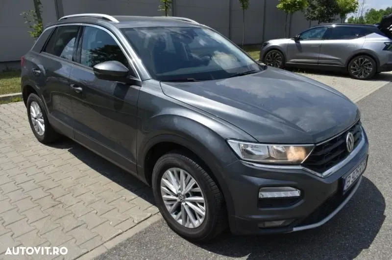 Volkswagen T-Roc 1.0 TSI Design — imagine 4