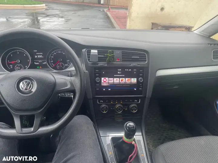 Volkswagen Golf VII 1.6 TDI Comfortline