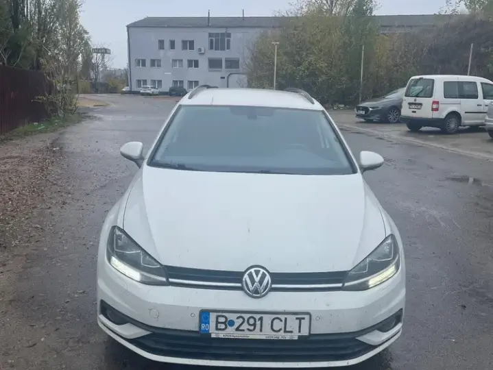 Volkswagen Golf VII 1.6 TDI Comfortline