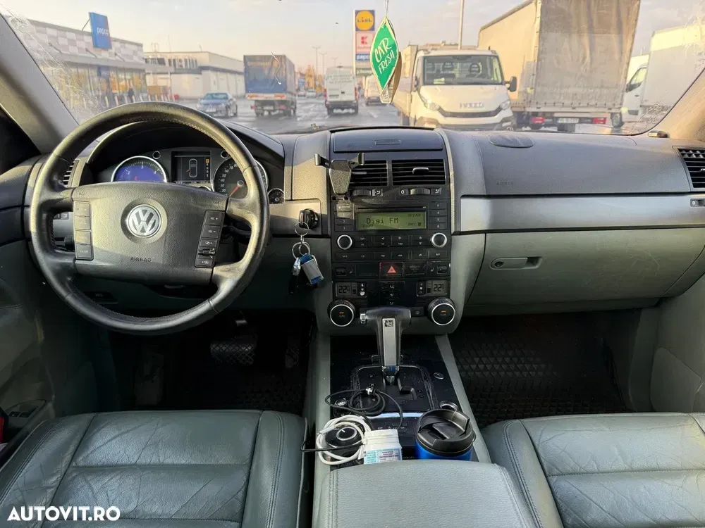 Volkswagen Touareg I 2.5 TDI R5 Aut. — imagine 2