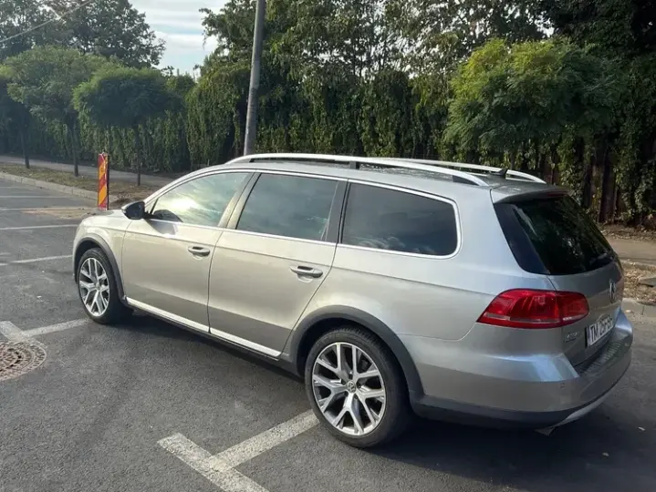 Volkswagen Passat Alltrack B7