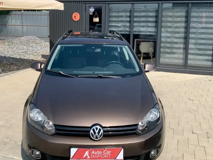 Volkswagen Golf VI 1.6 TDI DPF BlueMotion Technology Highline