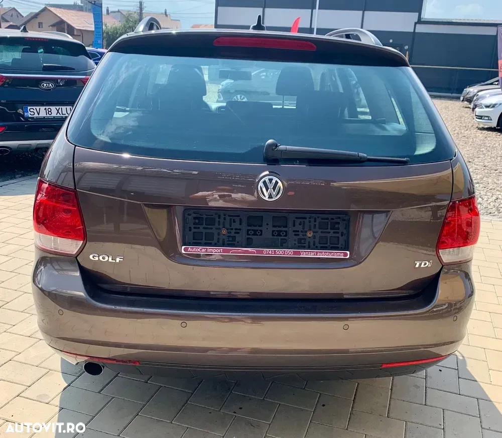 Volkswagen Golf VI 1.6 TDI DPF BlueMotion Technology Highline — imagine 3