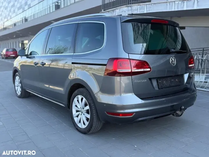 Volkswagen Sharan 2.0 TDI DSG 4MOTION Highline