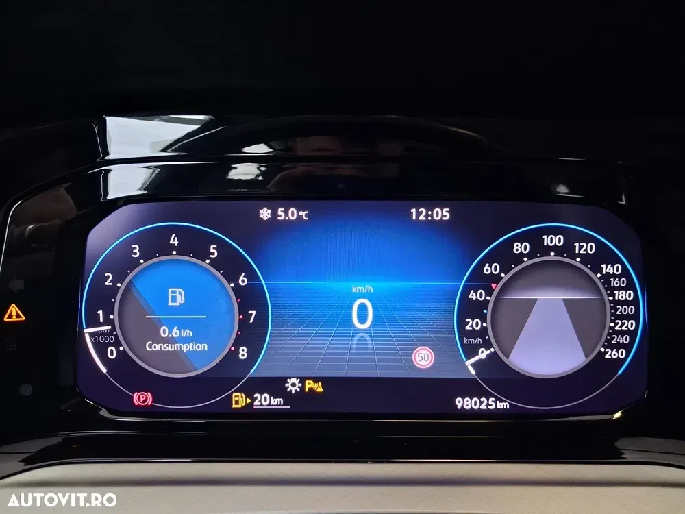 Volkswagen Golf VIII 1.5 TSI Comfortline — imagine 6