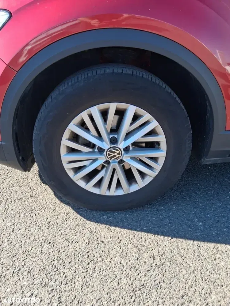 Volkswagen T-Roc 1.5 TSI Life — imagine 4