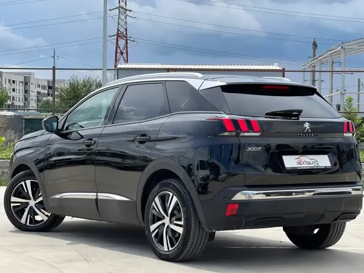 Peugeot 3008 II PureTech 130 Stop & Start GPF EAT8 Allure