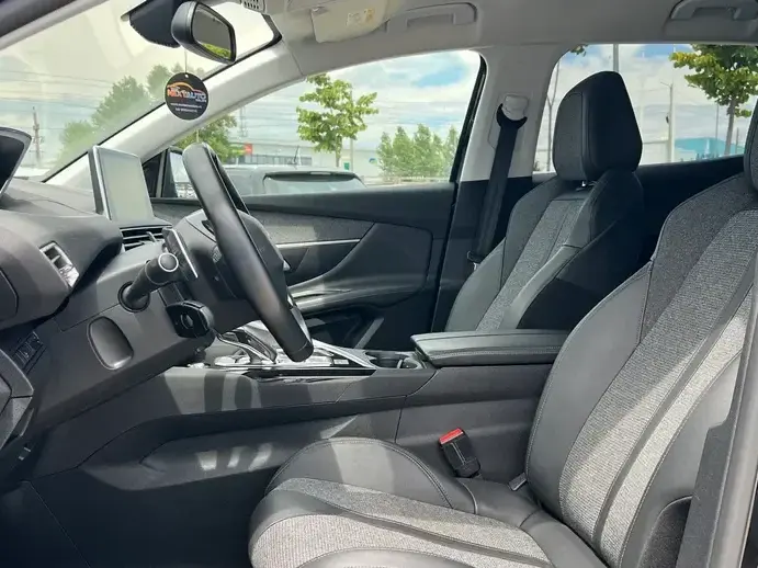 Peugeot 3008 II PureTech 130 Stop & Start GPF EAT8 Allure