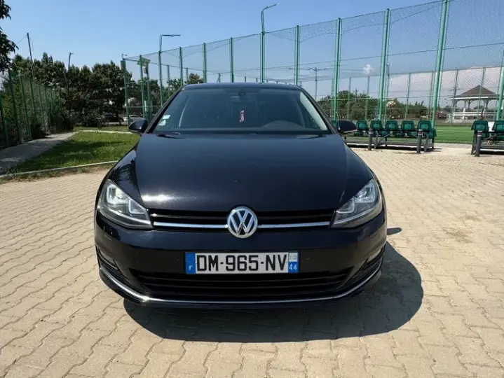 Volkswagen Golf VII 1.6 TDI DPF Highline