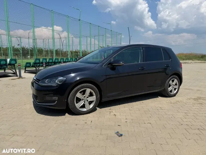 Volkswagen Golf VII 1.6 TDI DPF Highline