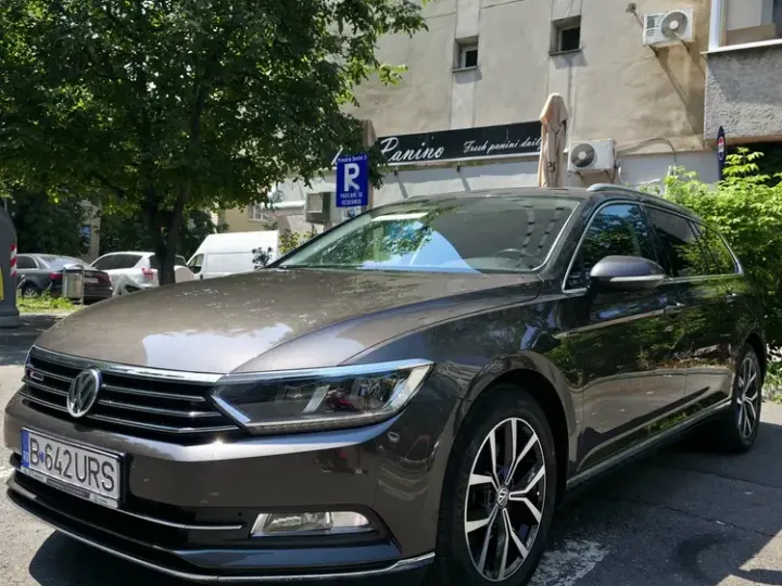 Volkswagen Passat B8 2.0 TDI DSG Highline