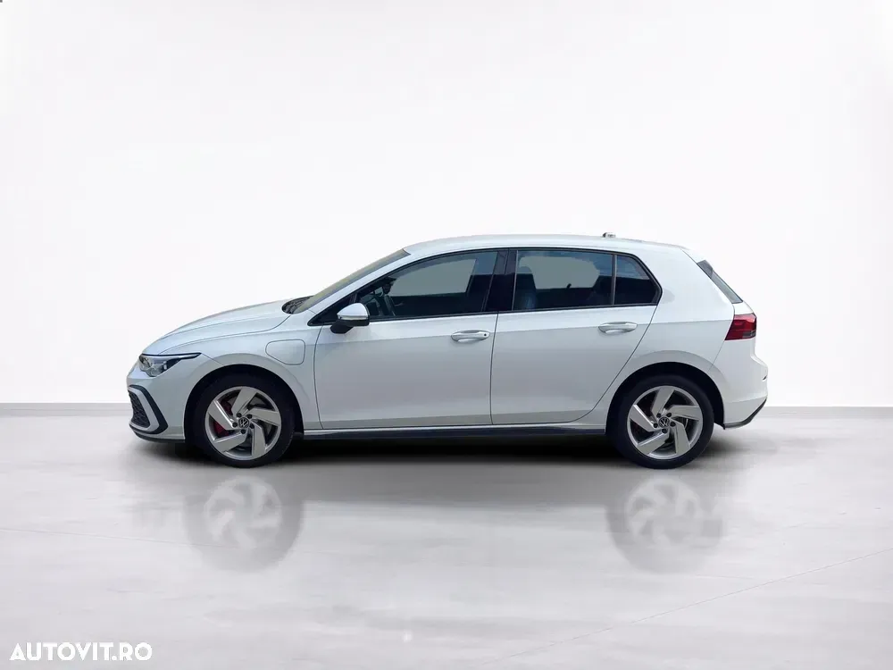 Volkswagen Golf — imagine 3