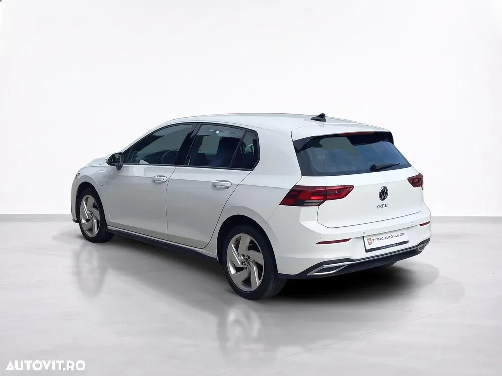 Volkswagen Golf — imagine 4