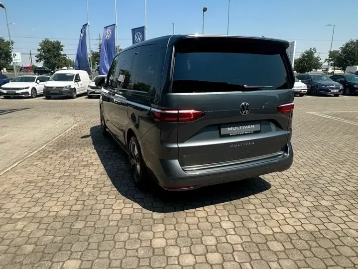 Volkswagen Multivan 2.0 TDI DSG 110KW Style
